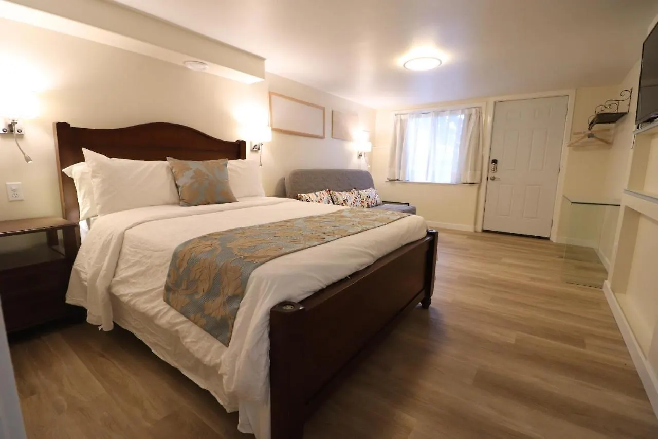 Victoria Gorge Waterway Vacation Home