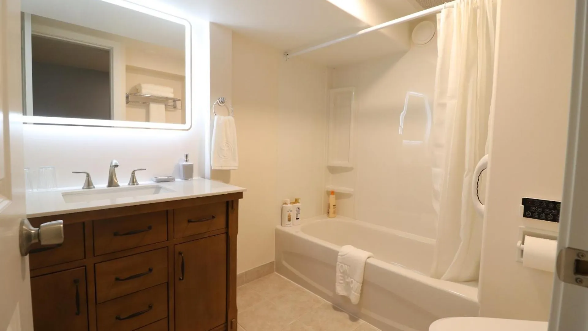 Homestay Victoria Gorge Waterway Vacation Home